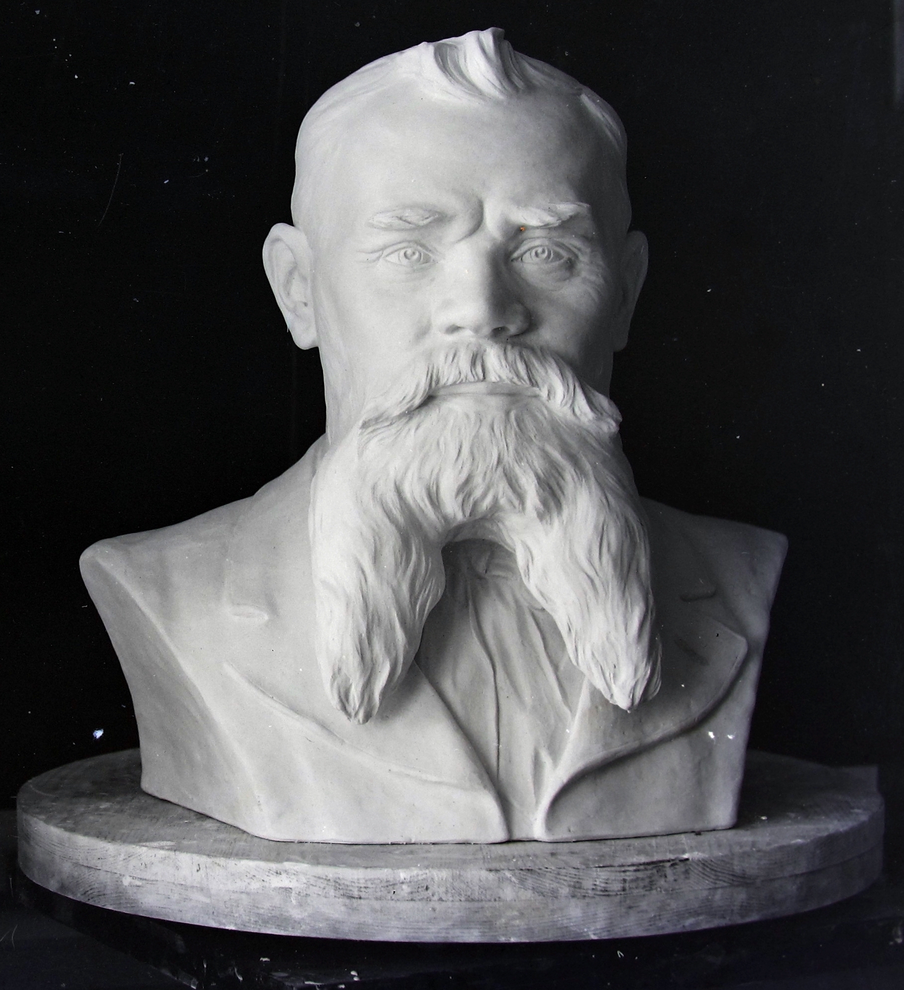 Gips buste af Mathias Andreas Bidstrup
